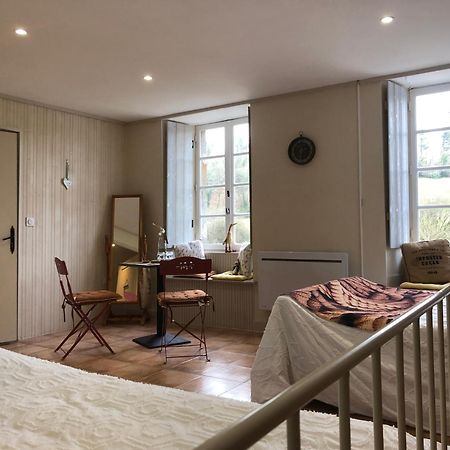 La Derniere Etape Bed & Breakfast Port-Launay Exterior photo